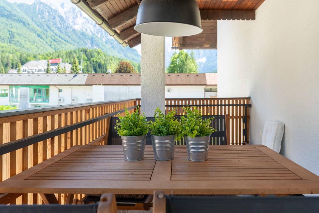 Apartma Pecek Kranjska Gora Eksteriør billede